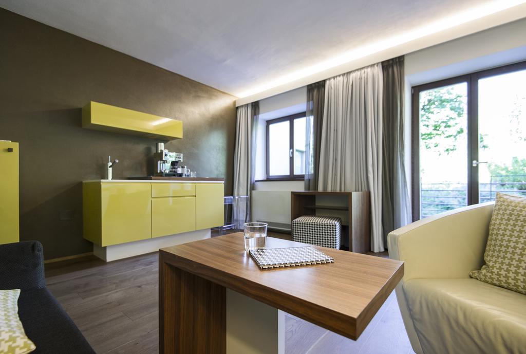 Designhotel Gius La Residenza Caldaro Exteriör bild